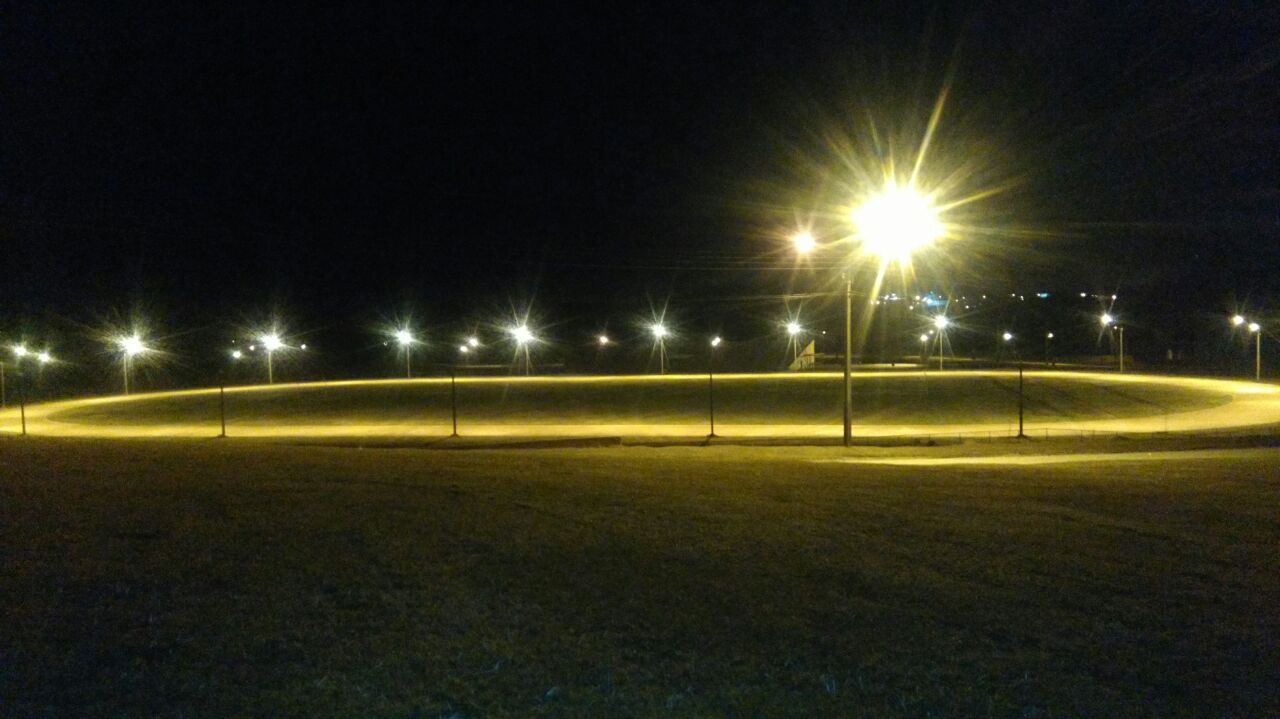 Parque Newton Puppi ganha iluminação na pista de atletismo