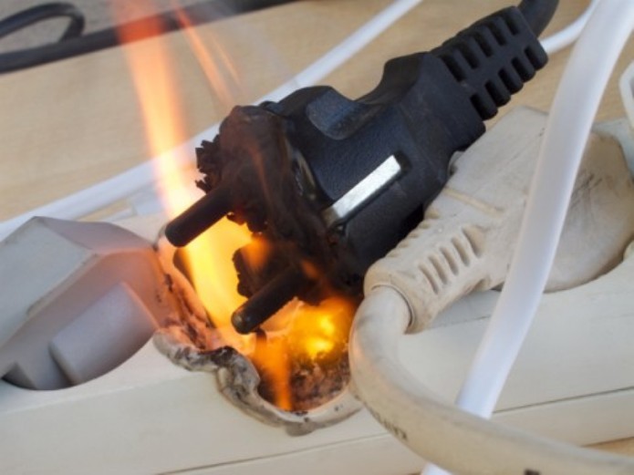 Como prevenir curtos-circuitos nas instalações elétricas
