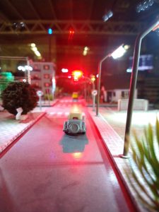 maquete da cocel mostrando funcionamento da energia no mundo senai