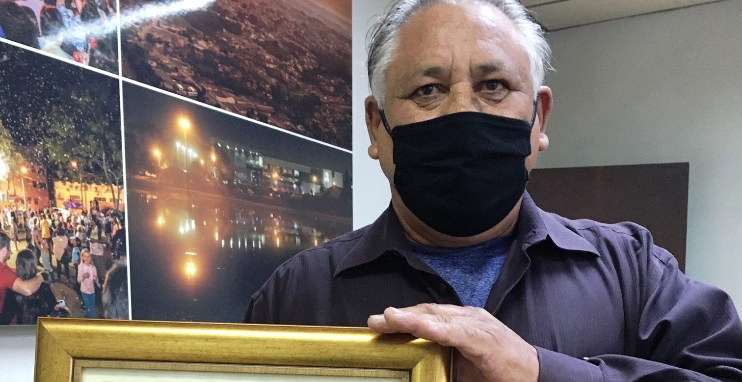 Colaborador da Cocel recebe título de Cidadão Honorário