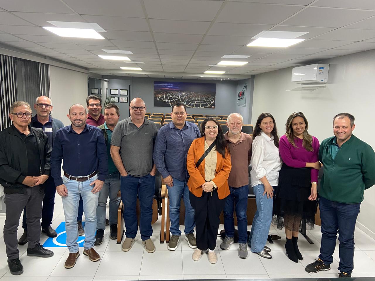 Diretoria participa de reunião com Conselho de Consumidores e avalia gestão